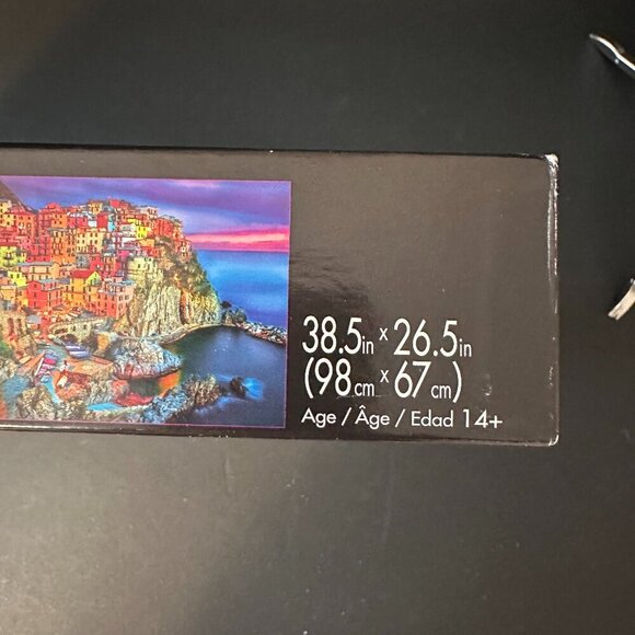 BUFFALO CINQUE TERRE 2000 PIECE JIGSAW PUZZLE FEATURING THE ITALIAN COASTLINE - Picture 5 of 5